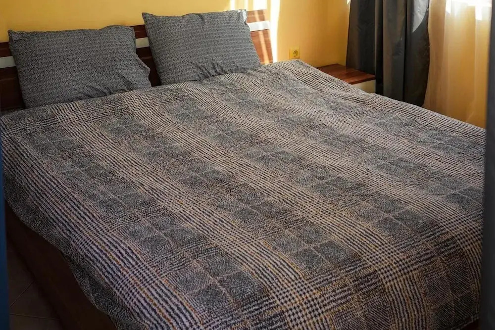 Apartment - Sleeps 4 & Free Parking