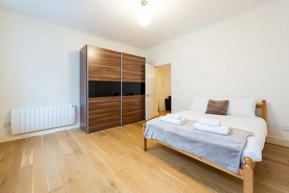Comfortable Liverpool Street Home by Shoreditch