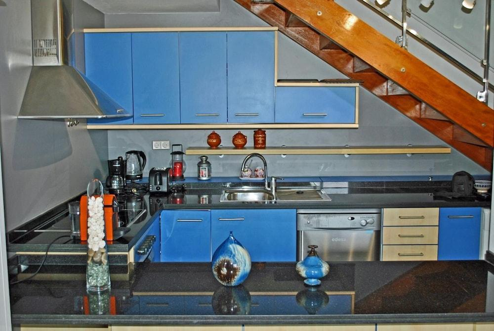 Beach Apartment Marfolin 33 - RNU 88883