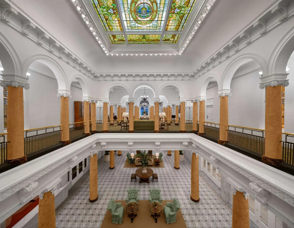 Capital Hotel