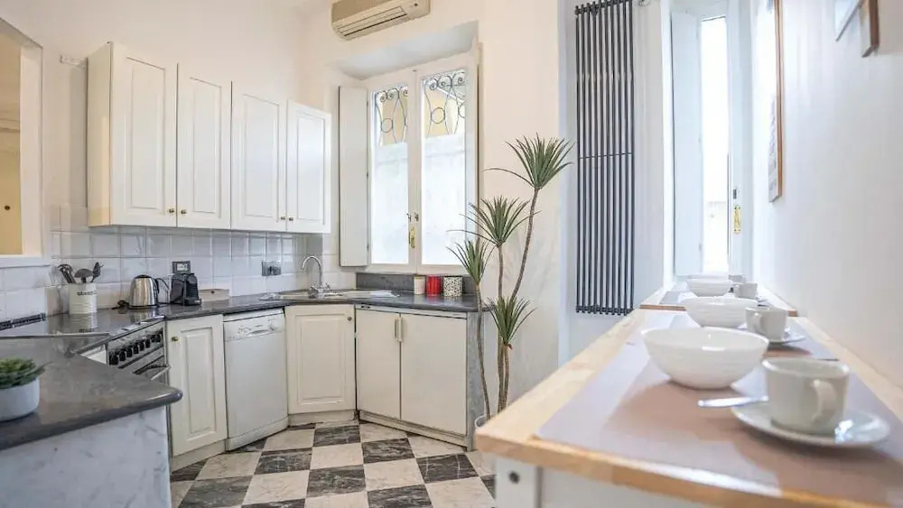 COLONNA HOLIDAY HOME