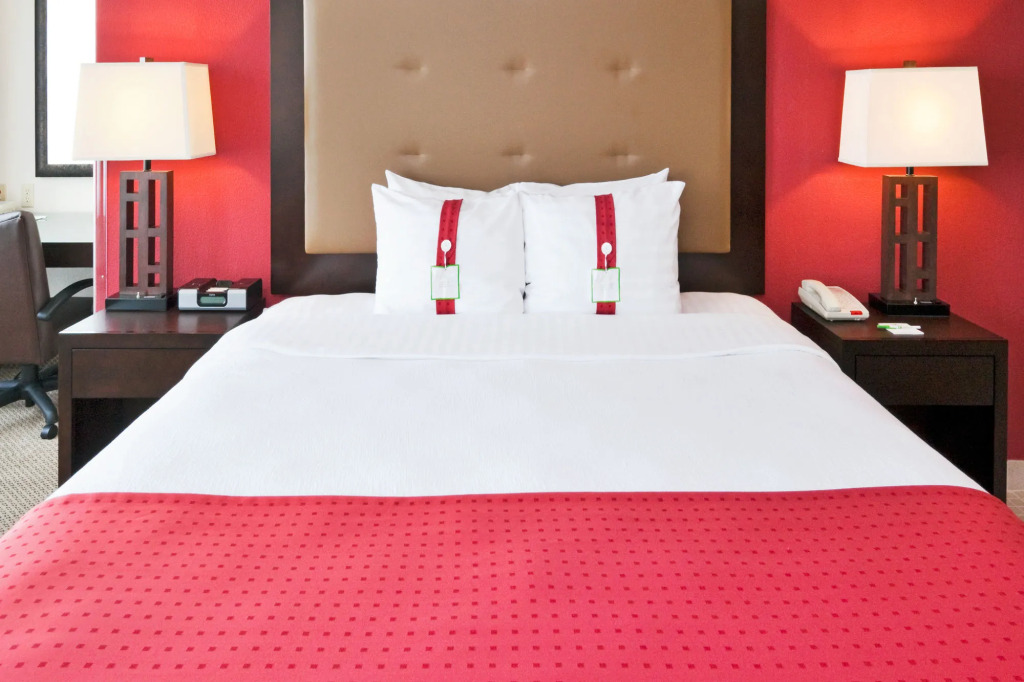Holiday Inn Hotel & Suites Waco Northwest by IHG