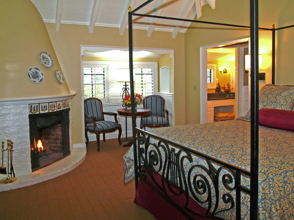 Normandy Inn