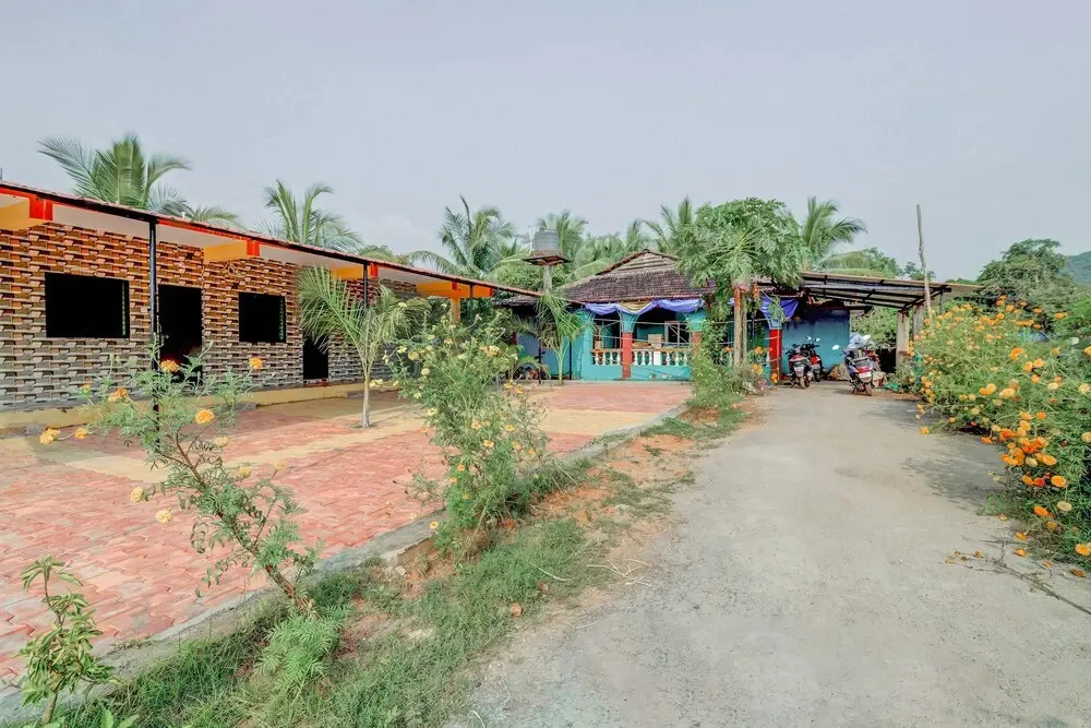 OYO 19005 Home Beach View Studio Anjuna