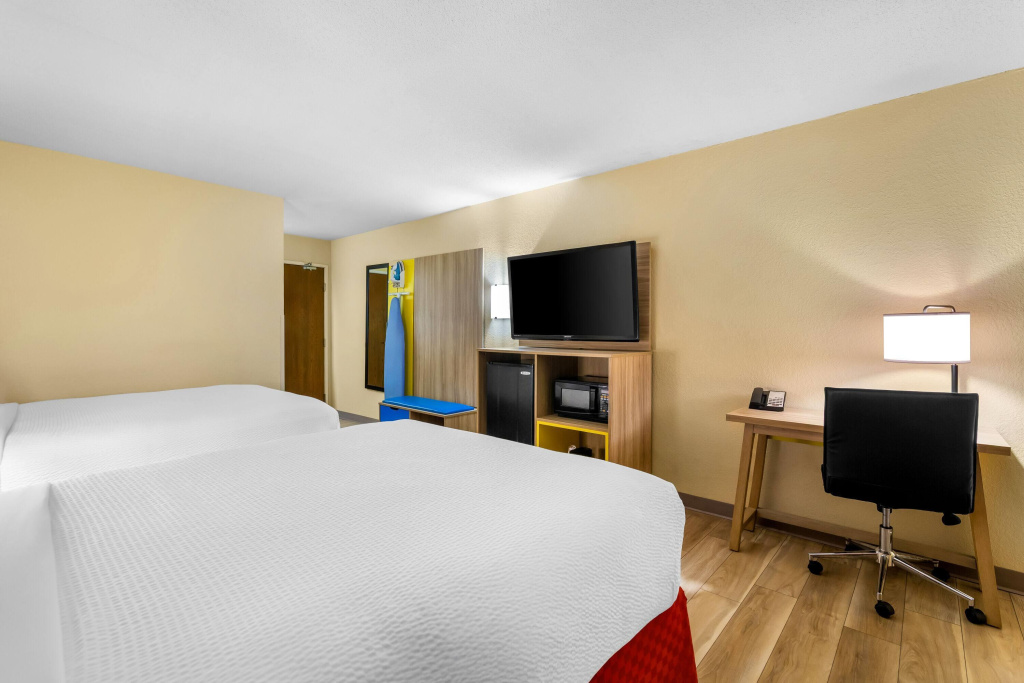 Days Inn by Wyndham Minot