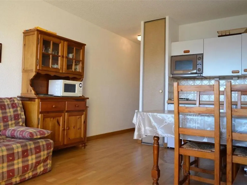 Appartement Font-Romeu-Odeillo-Via, 2 pièces, 6 personnes - FR-1-580-19