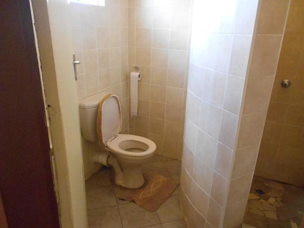 Naluzip Guest House