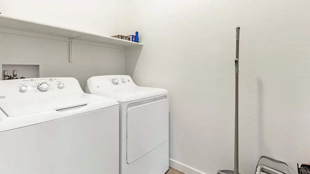 Landing Apartments - Linda Vista