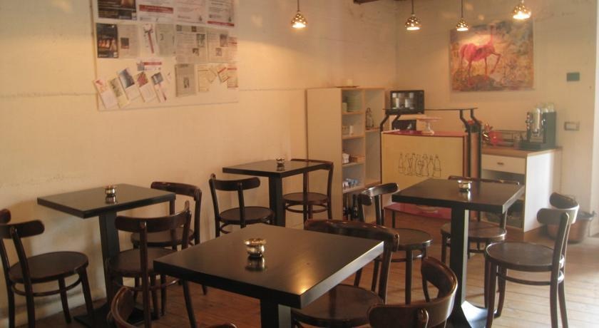 B&B Lo Straniero