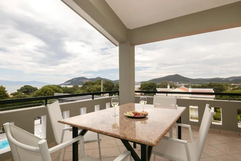 Cove Suites