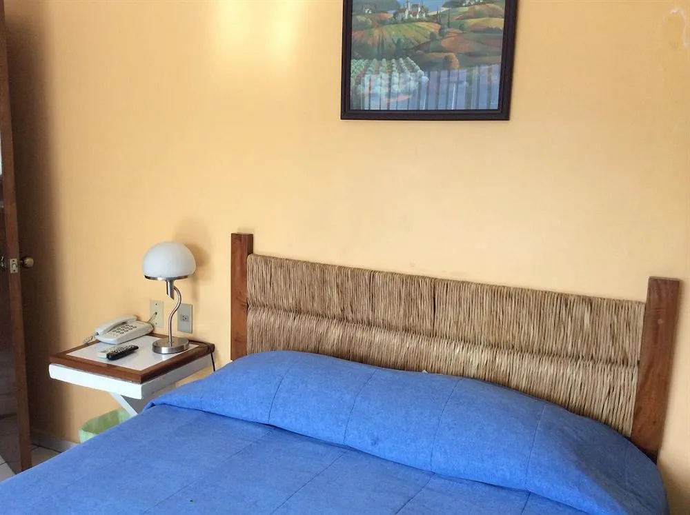 Hotel Suites Regina
