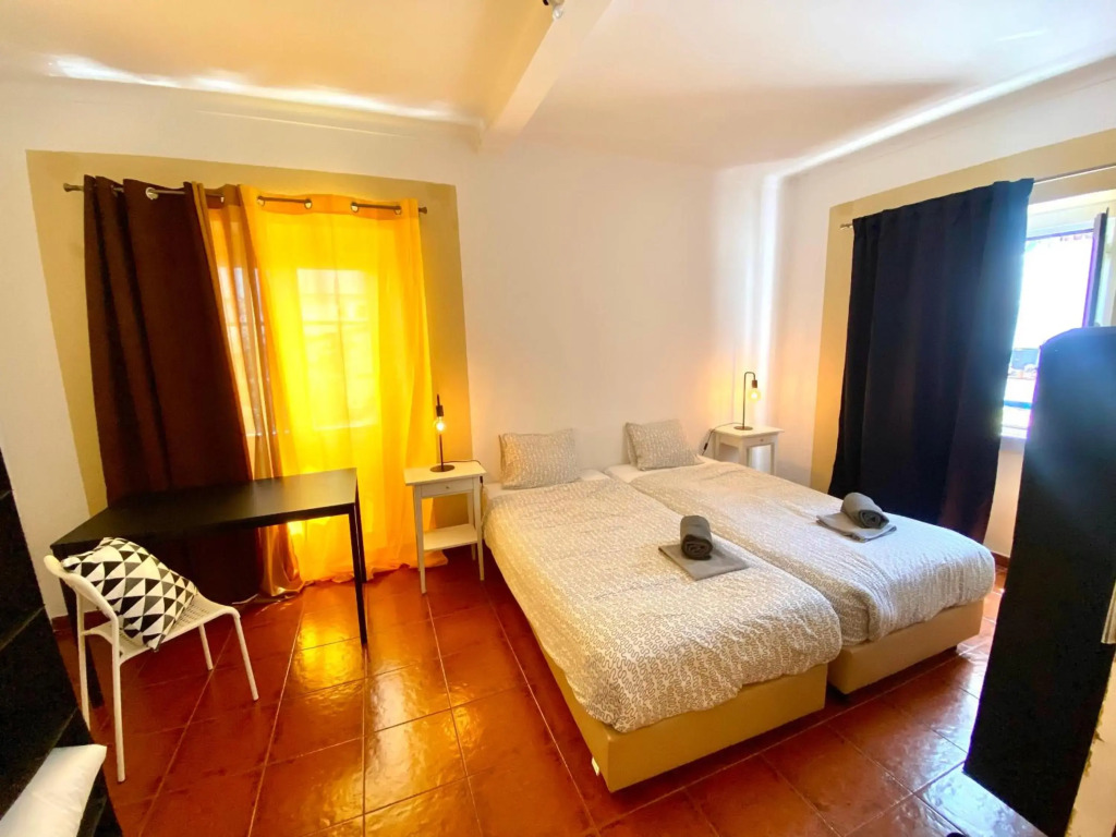 Bela Sesimbra beach house