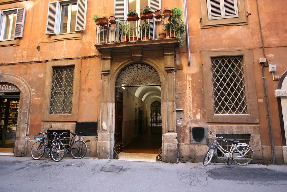 Travel & Stay - Gesù 2