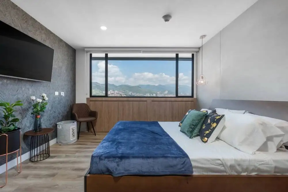 Go Living Suites - 1218