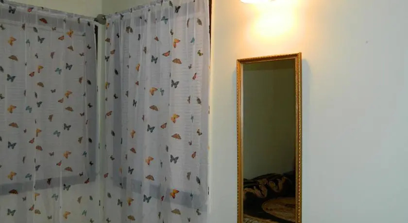 Livingston Apartment