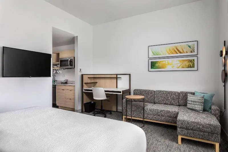 Towneplace Suites Orlando Sw Near Universal