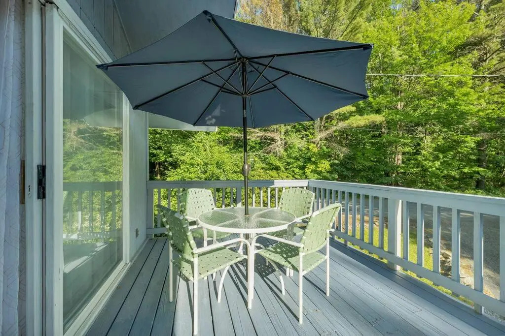 Gunstock & Lakes Region Year Round Chalet
