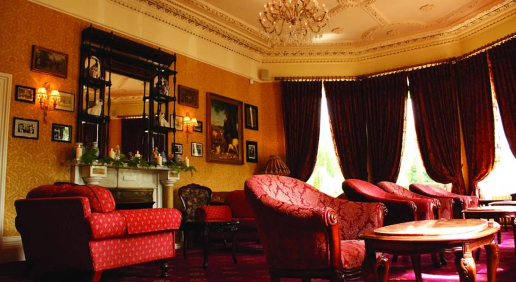 Finnstown Castle Hotel