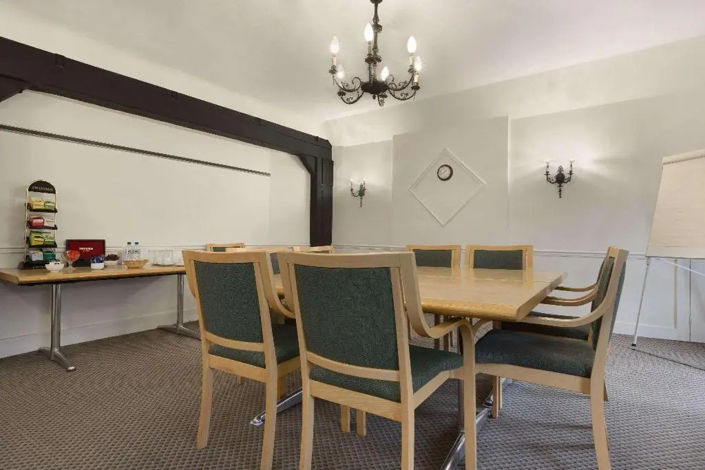 Ramada Crawley Gatwick