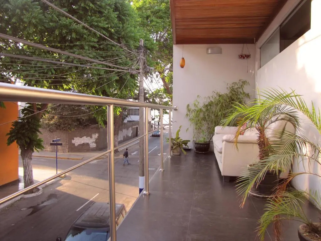 Paipo Bed Breakfast & Surf