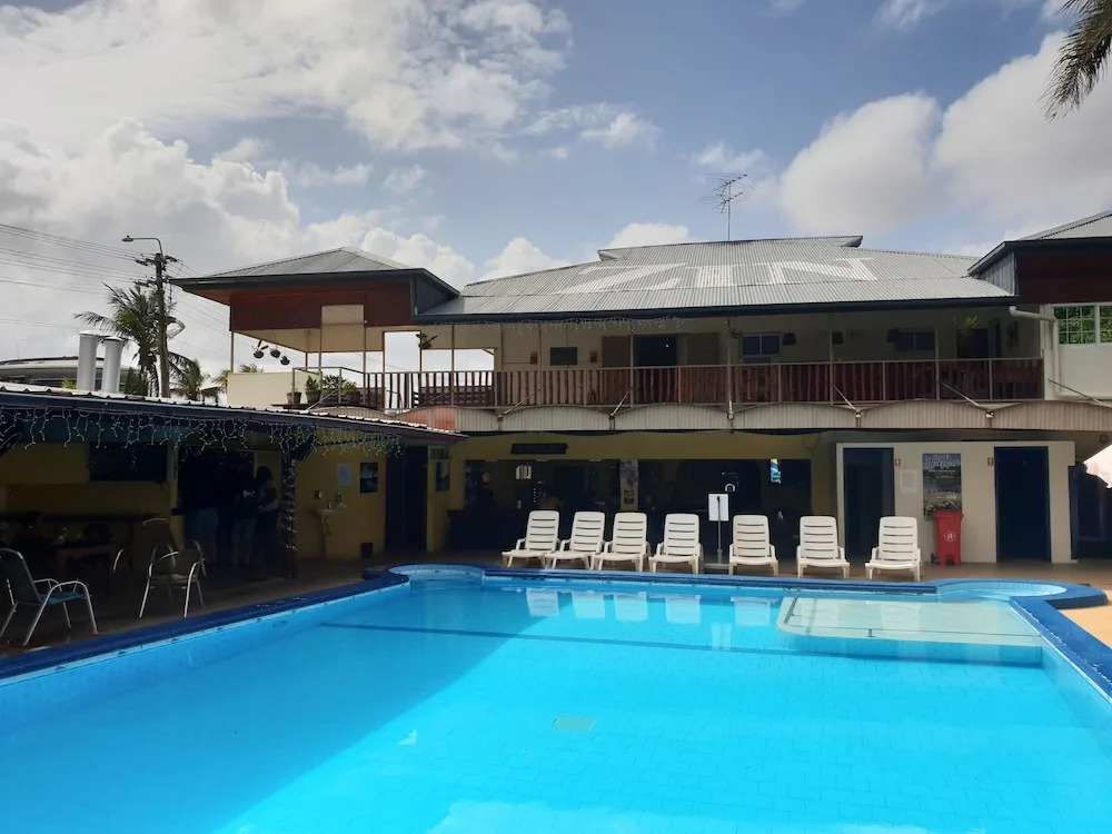 Zin Resort