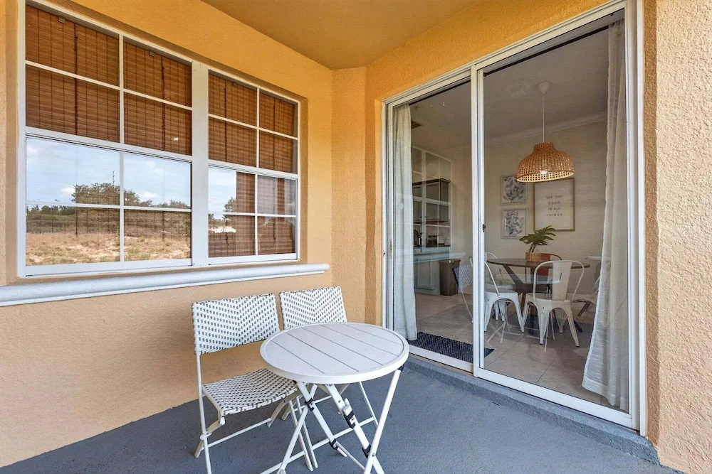 Cozy 3BR Townhome 5 Miles From Disney
