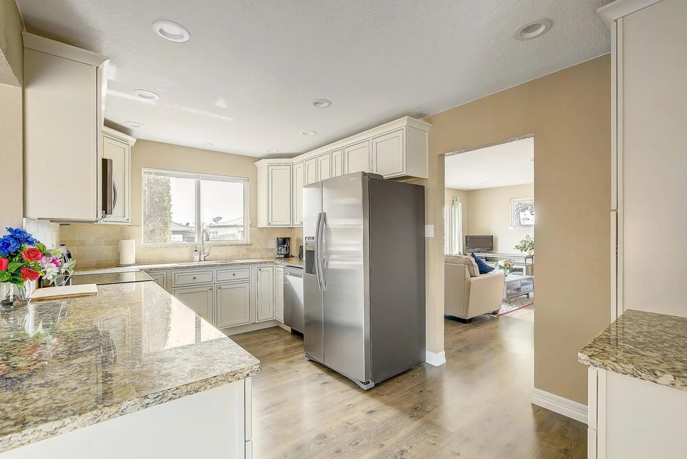 Sunny 5 Bedroom House