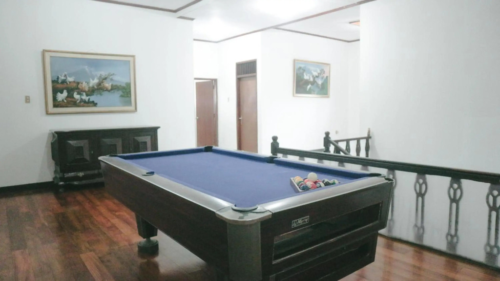 Villa Aquarius Orange