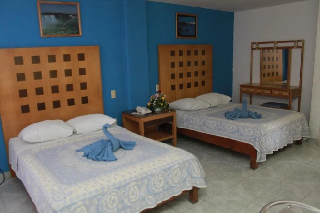 Junyi Hotel