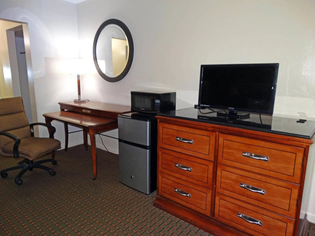 Americas Best Value Inn - Gainesville