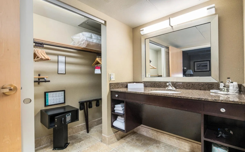 Arizona Christian University Hotel & Conference Center