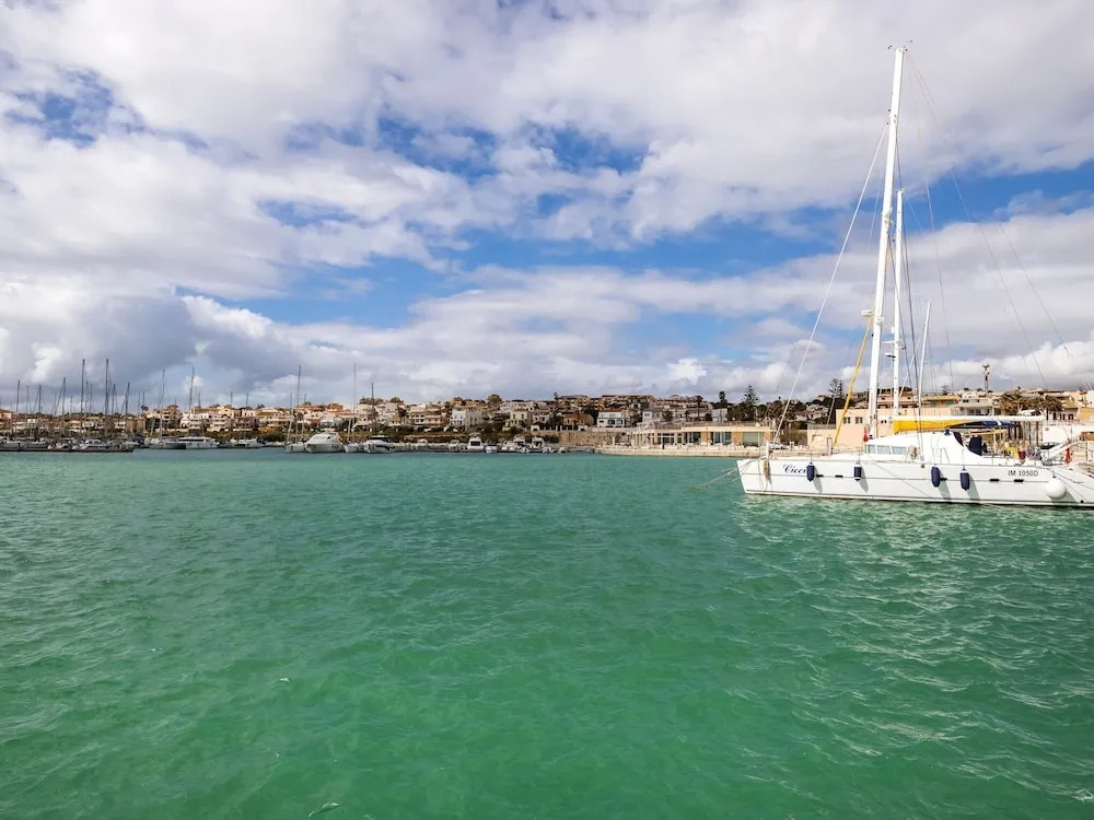 Appealing Villa in Marina di Ragusa with Private Pool