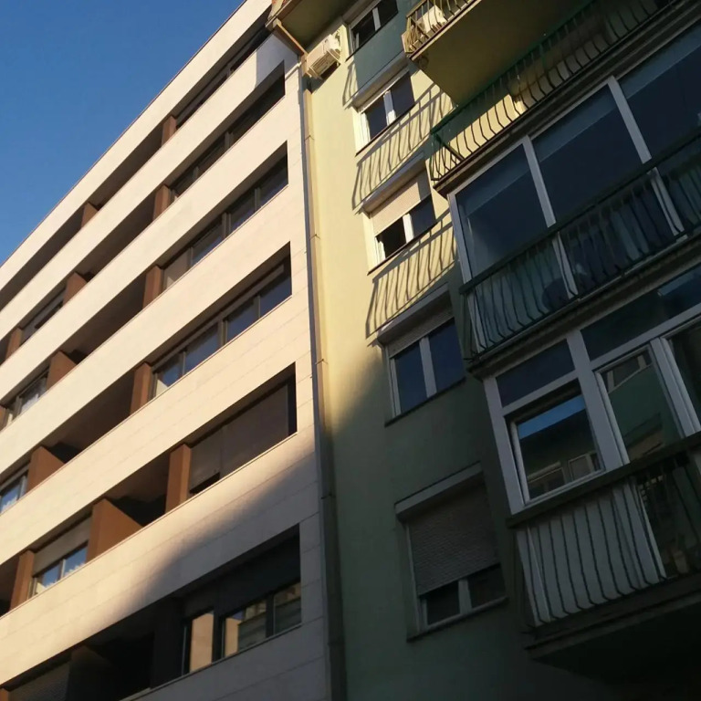 Central Apartment 2