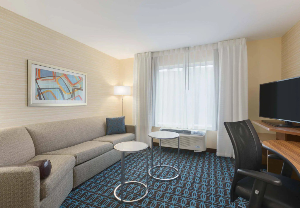 Fairfield Inn & Suites by Marriott Pittsburgh Airport/Robinson Township