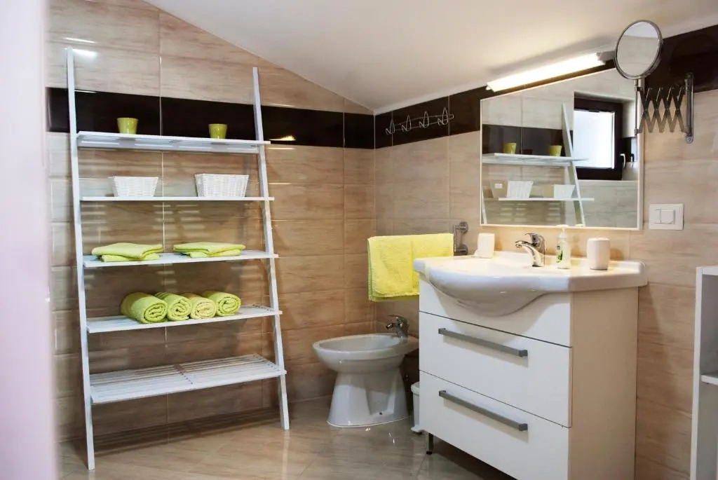 Apartments Tena