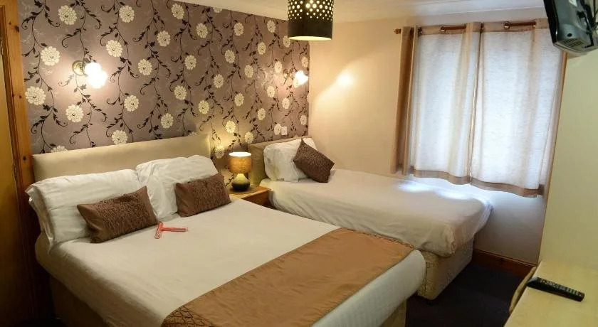 Hazeldene Hotel