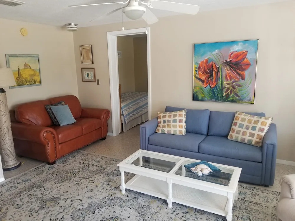 The Retreat at Anna Maria Island Inn
