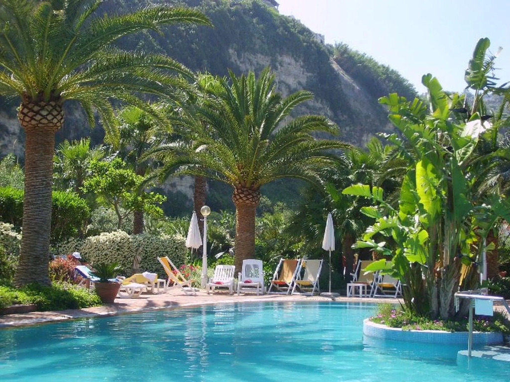 Semiramis Hotel De Charme & Pools