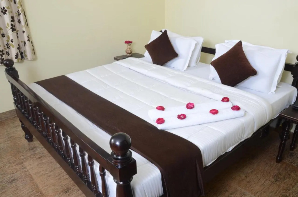 Hotel Grande Residency