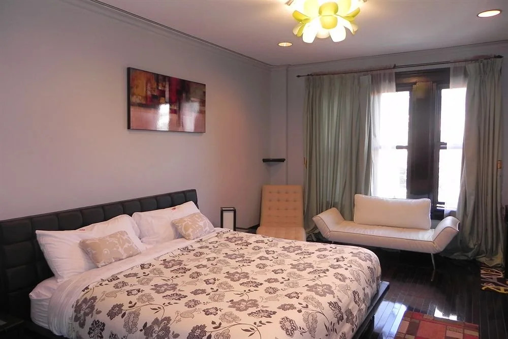 Royalton Suites