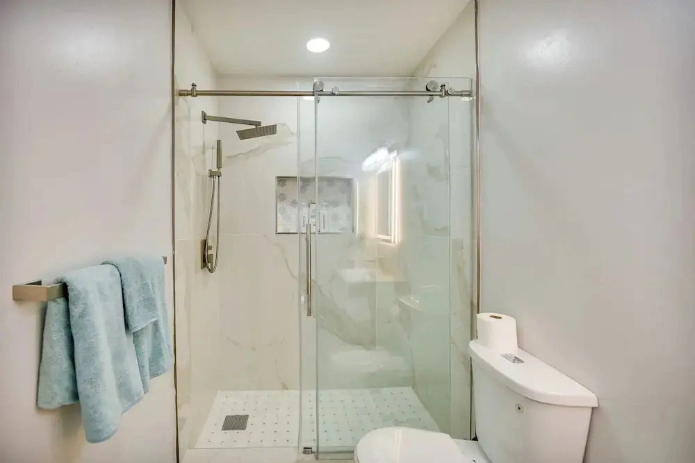Stay By the Beach! Norfolk Duplex Half-mi to Ocean