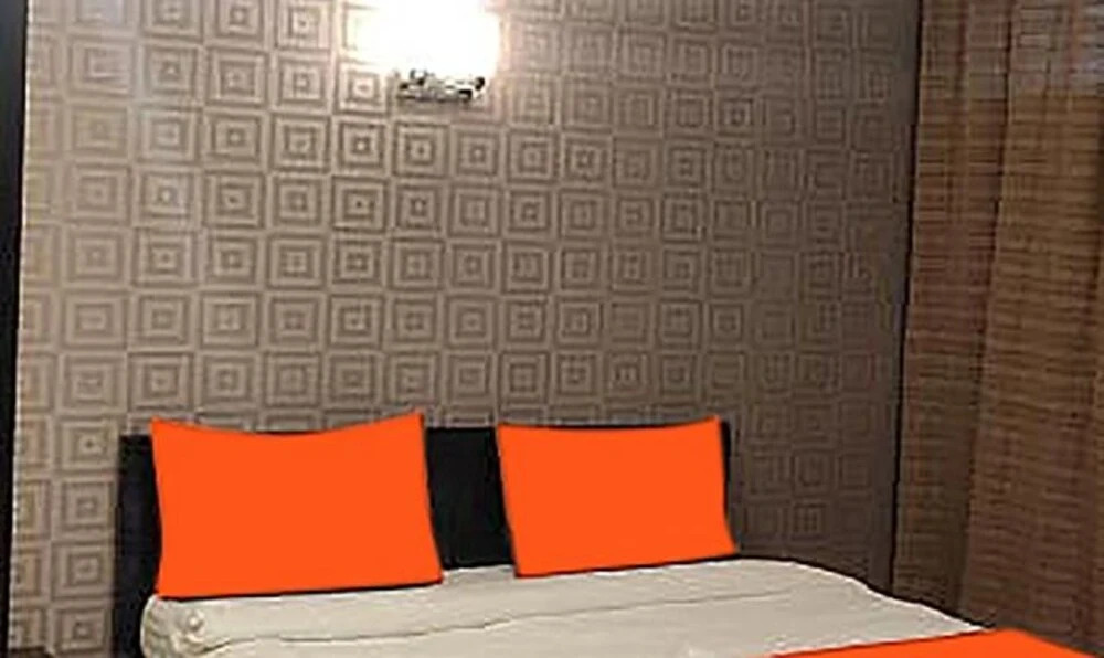 Fabhotel Plus Royal Galaxy I