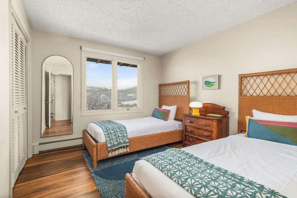 Oak Ridge Retreat by Snowmass Vacations