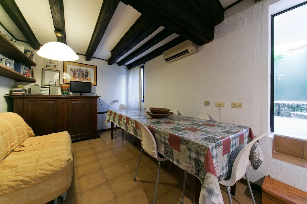 Santa Margherita Guest House