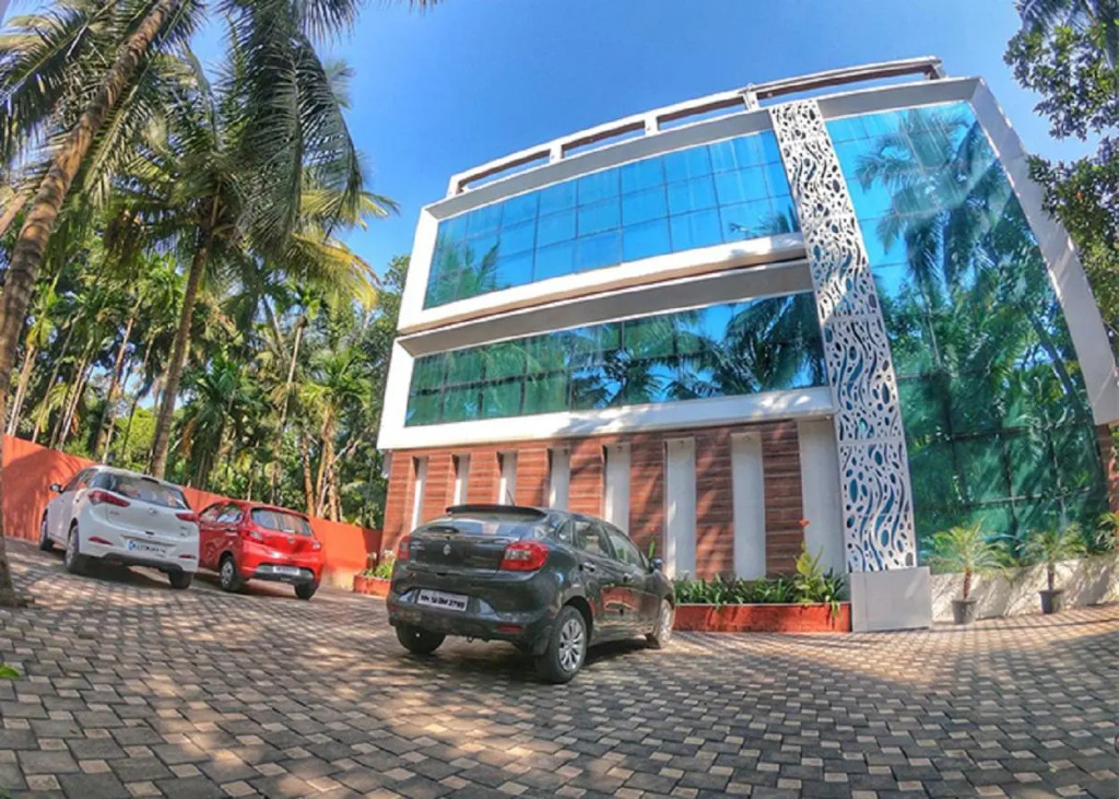 Hotel Silka Inn