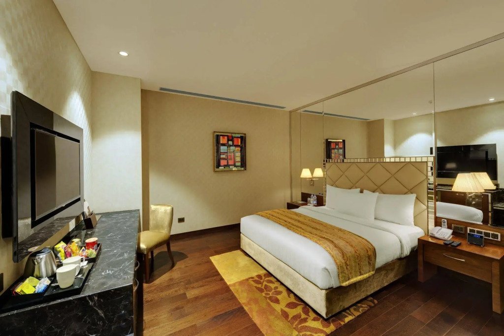Niranta Transit Hotel Terminal 2 Arrivals/Landside