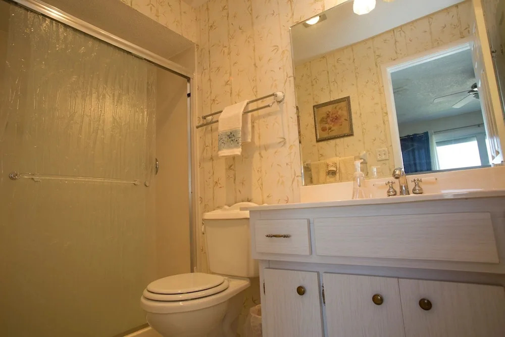 Oceanside Village 2bdrm B2