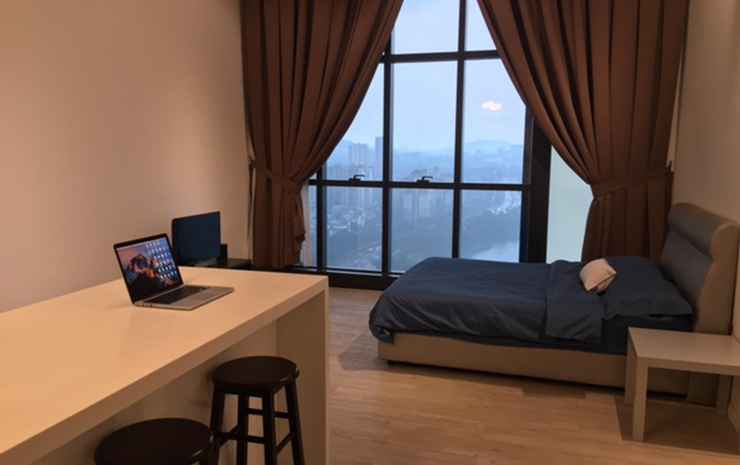 Studio Apartment 1 @ M City Residential Suites