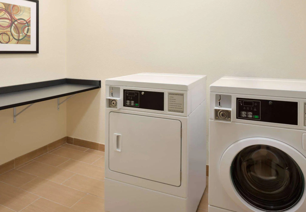 Fairfield Inn & Suites Youngstown Boardman Poland