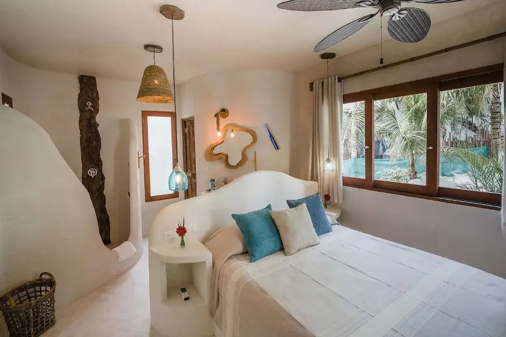 Zorba Estate